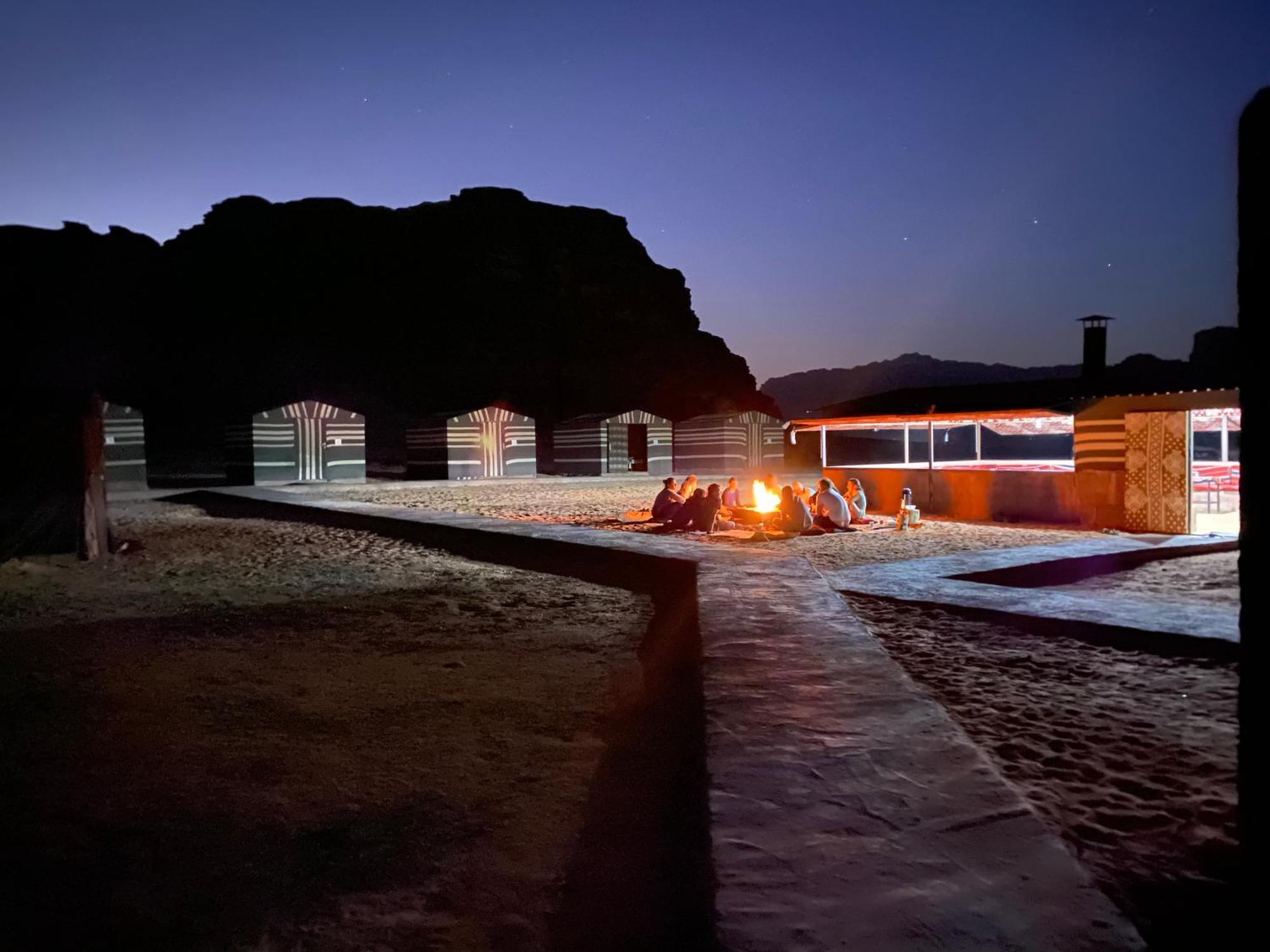 Bedouin Memories Camp Bed & Breakfast Wadi Rum Luaran gambar